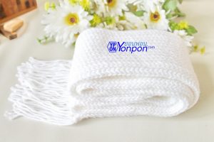 ผ้าพันคอไหมพรม