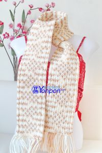 ผ้าพันคอไหมพรม